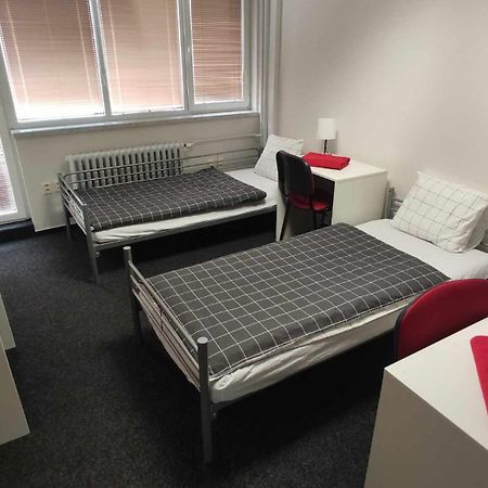 Parkcentrum Lowcost Hotel Near Center Of אוסטרבה מראה חיצוני תמונה
